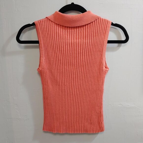 One-step-up Women's Pink Jumper - Picture 3 of 4